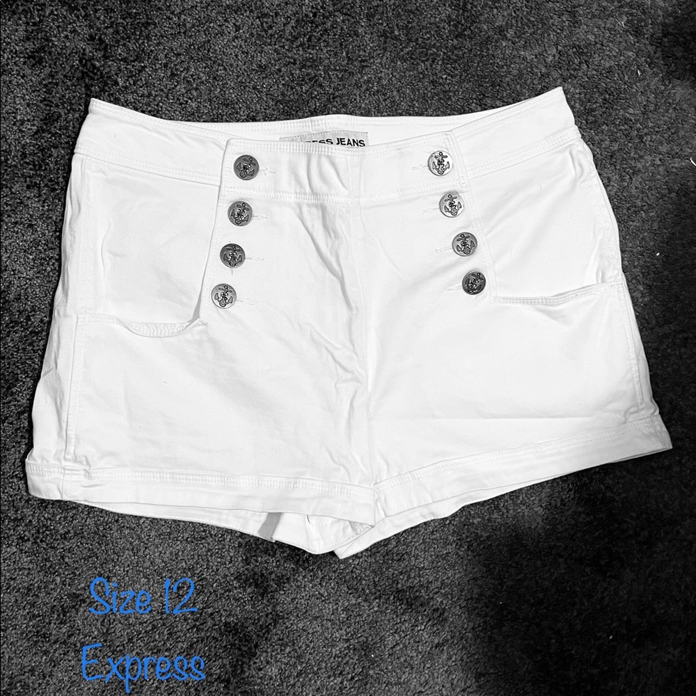 White express high waisted shorts